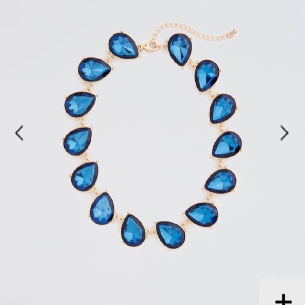 Ann Taylor blue teardrop necklace